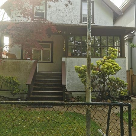 John'S House In Vancouver West Εξωτερικό φωτογραφία